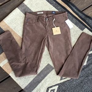 AG  Soft Brown Super Skinny Fit Legging  Sz 28